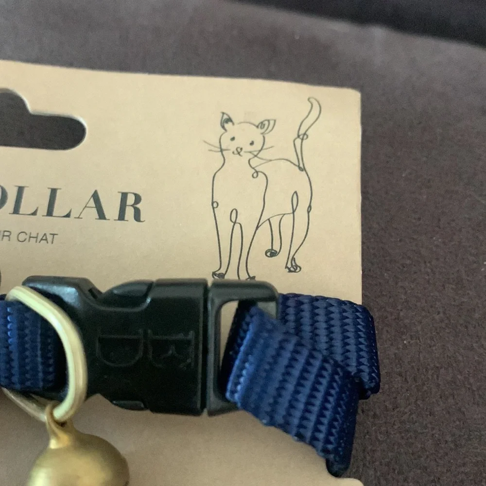 Cats collar new